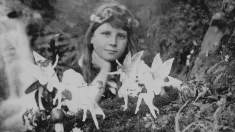 Alamy Cottingley Fairies