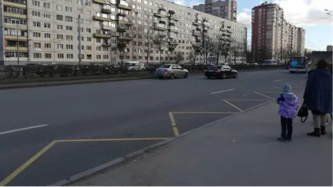 Natalya Vakhlova St Petersburg street scene, April 2019