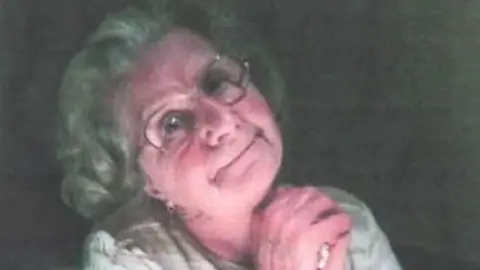 Family Handout Catherine Akehurst was a much-loved grandmother