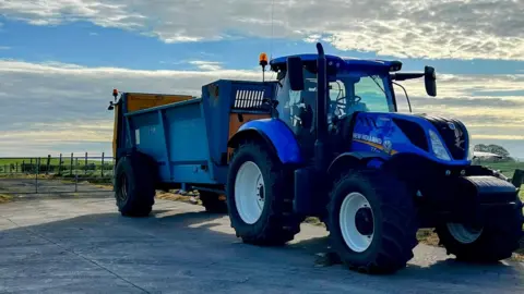 Ian (Ballymena) Tractor