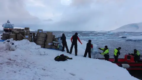 UKAHT Supplies being off-loaded