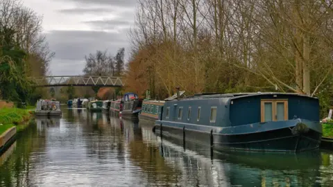 Ragged Runner WEDNESDAY - Aldermaston