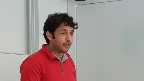 Luqman Guldive Luqman Guldive