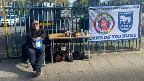 ITFC_SFS Supporter collection donations for FSF