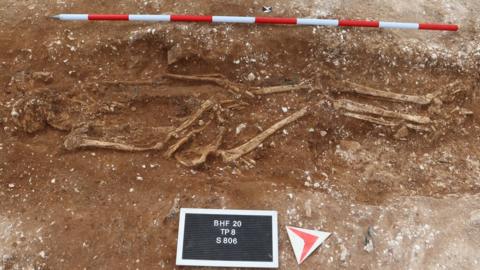 Marlow warlord's remains part of 'key archaeological site' - BBC News