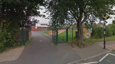 Google Wootton Primary School, Northampton