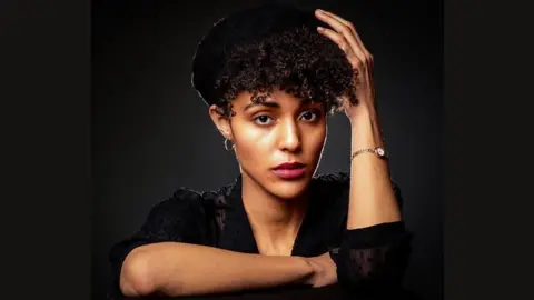 Danniella Dee Danniella Dee