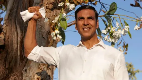 Sony Pictures Akshay Kumar playing Muruganantham