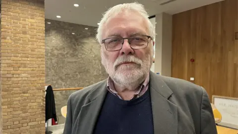 JO THEWLIS/BBC Steve Morphew