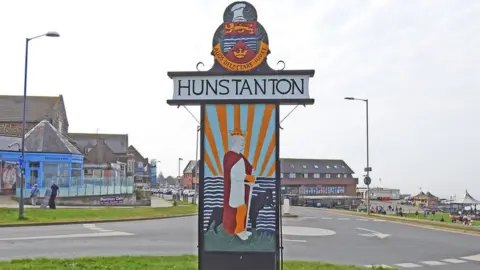 Adrian S Pye/Geograph Hunstanton sign in Hunstanton, Norfolk