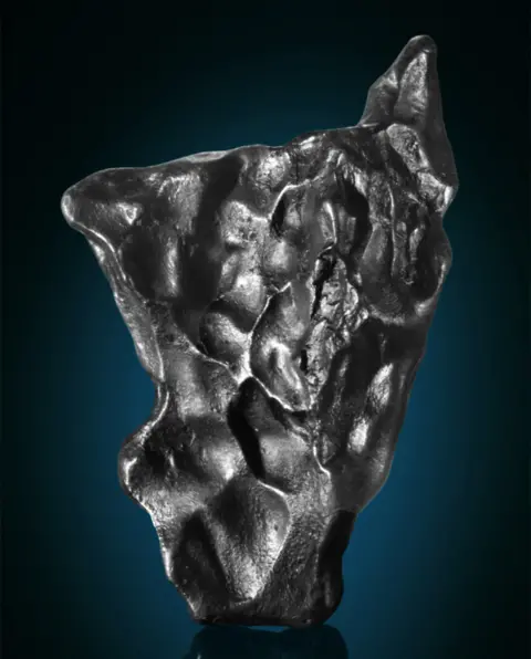 Christie's Metal meteorite