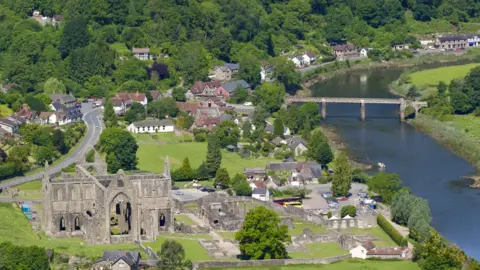 Getty Images River Wye passes through Tintern