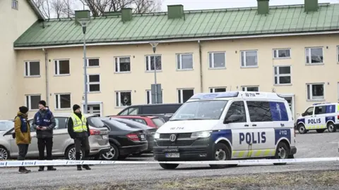 KIMMO BRANDT/EPA-EFE Police at the scene of a school shooting in Vantaa, Finland, 02 April 2024