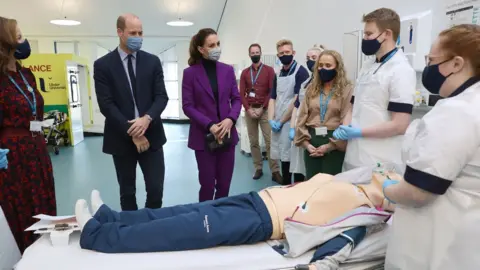 Press Eye Prince William and Catherine with medical students