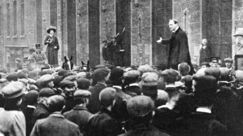 Alamy Churchill / Mary Maloney