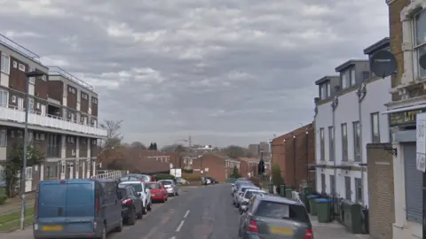 Erwood Road, Charlton