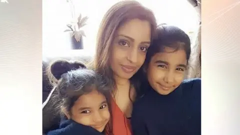 Saidha family Reeta Saidha with her two daughters