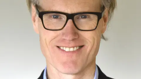 Will Gompertz