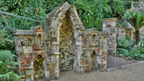 Fred Dustin Plantation Gardens