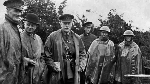 Getty Images Douglas Haig and troops in 1916
