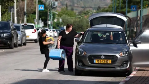 EPA families leave Kiryat Shmona