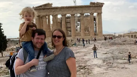 Laurie Laurie and family