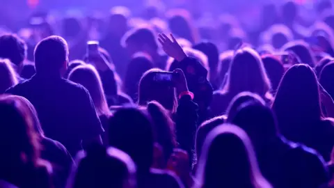 Getty Images crowd