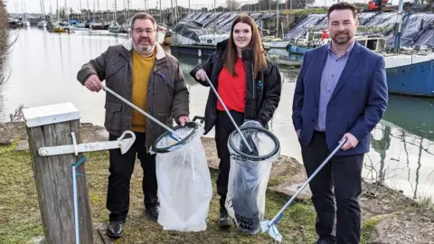 Forest Of Dean District Council Cllr Hiett and Street Wardens at Lydney Harbour