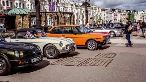 IOM FESTIVAL OF MOTORING Cars on Loch Promenade in 2022