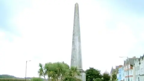 Creative Commons/Nigel Davies Picton obelisk in Carmarthen