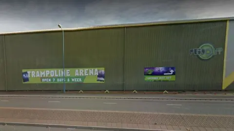 Google Flip Out trampoline park