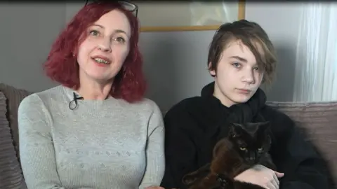Cats Protection Finn and mother Gayle