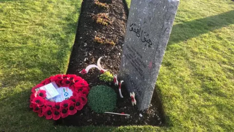 Gerald Lennon Mushtaq Ahmad