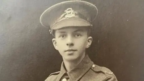 Andy Garford Unknown soldier