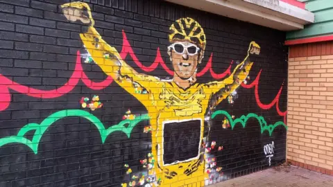 Ted Peskett/LDRS Geraint Thomas mural