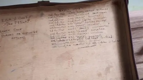 Jim Bent Mr Bent's service documents