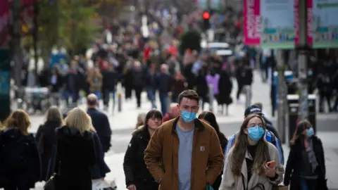 Getty Images Members of the public in Glasgow city centre on October 24, 2020 in Glasgow, Scotland