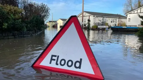 BBC Flooding in Radcliffe on Trent, Nottingham