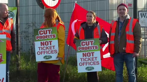 Exeter picket line