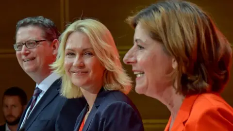 Getty Images Manuela Schwesig, Malu Dreyer and Thorsten Schäfer-Gümbel