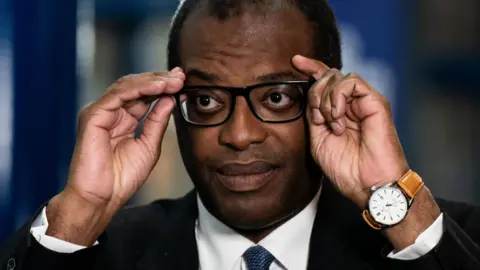 Aaron Chown Kwasi Kwarteng