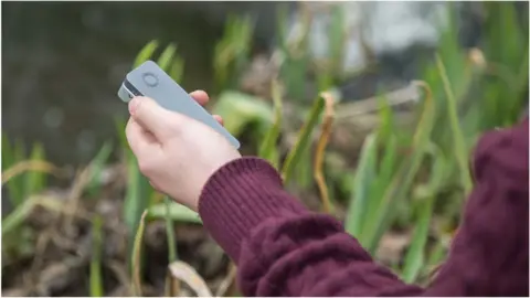 Oxford Nanopore The MinION DNA sequencer