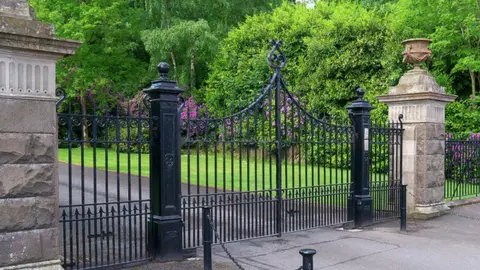 Rossographer/Geograph Montalto Estate in Ballynahinch