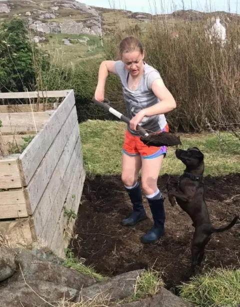 Carolyn MacPhee Carolyn MacPhee