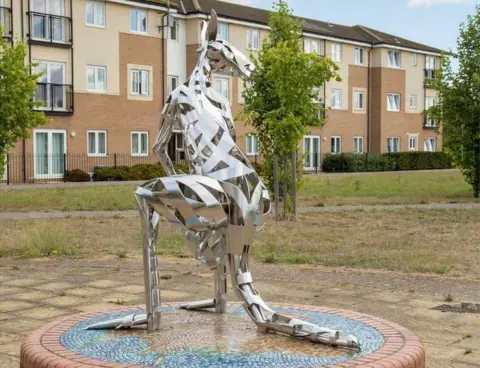 Tracy Jenkins/ArtUK Kangaroo in Hobart Place, Melbourne, Chelmsford