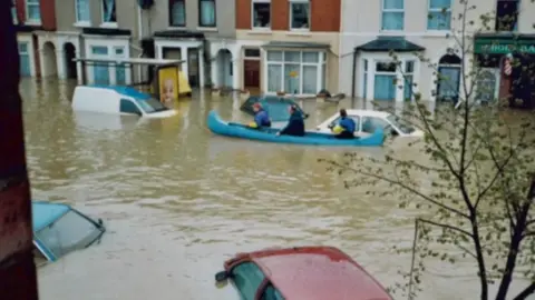 Northampton Floods Easter 1998