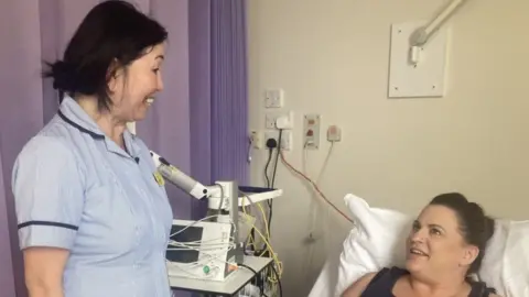 Mousumi Bakshi/BBC Wei McIver on maternity ward