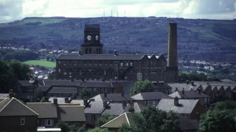 Chris Allen/Geograph The mill in 1996