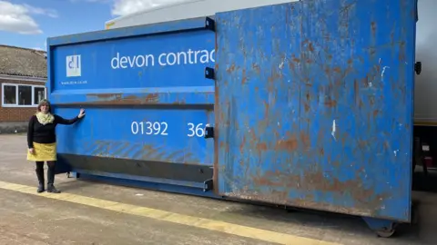 Hospiscare Helen Hutter with skip