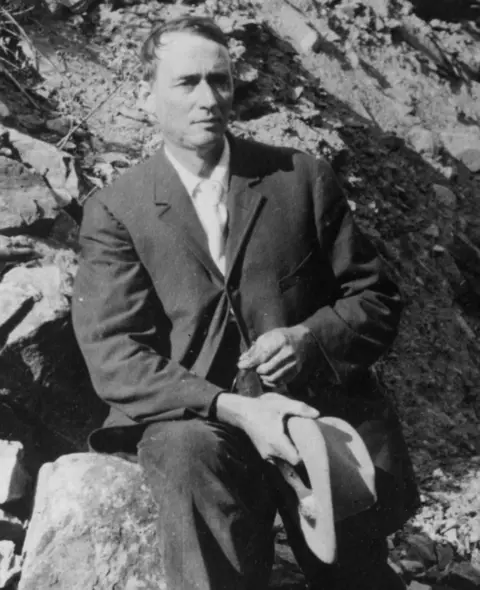 Forest History Society, Durham, NC US Forest ranger Ed Pulaski